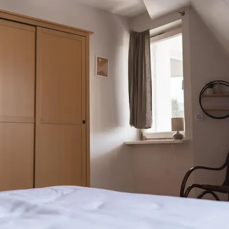 Heart Of By Bookinghost *