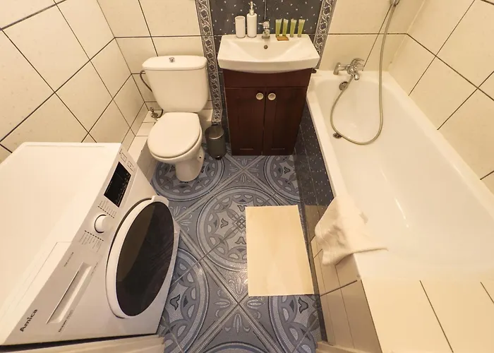 Daire Heart Of By Bookinghost *